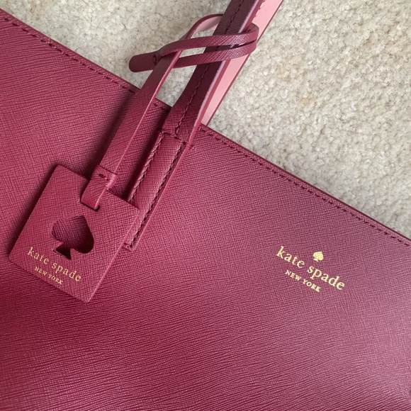 Kate Spade Scott’s Place Lida handbag - Picture 2 of 5